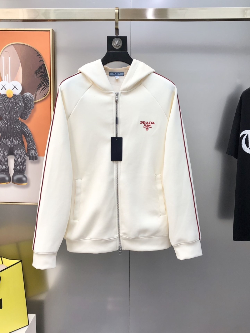 Pra*a outwear